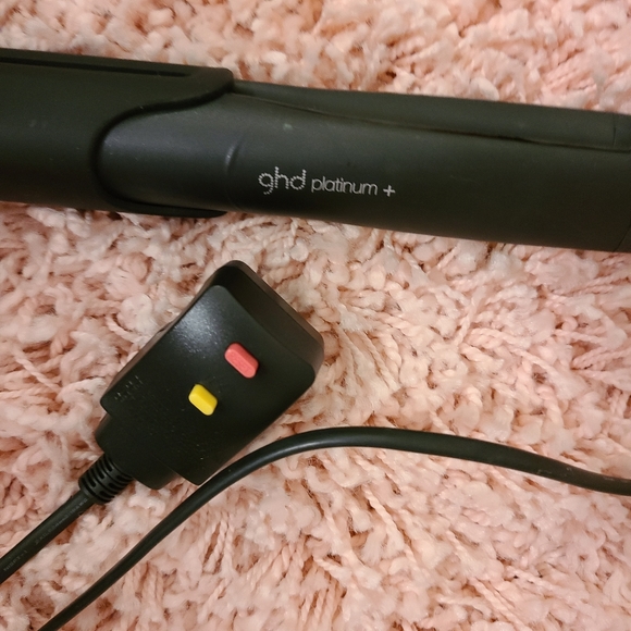 GHD Platinum Plus 1" styler Professional - Picture 2 of 6